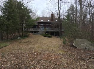 670 Bonny Rigg Hill Rd, Becket, MA 01223