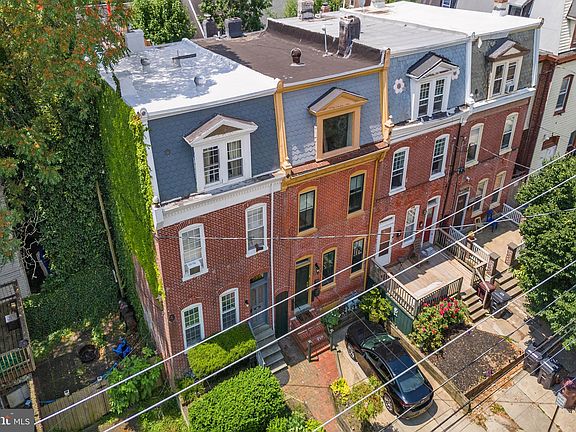 2nd image of 1102 W 8th St