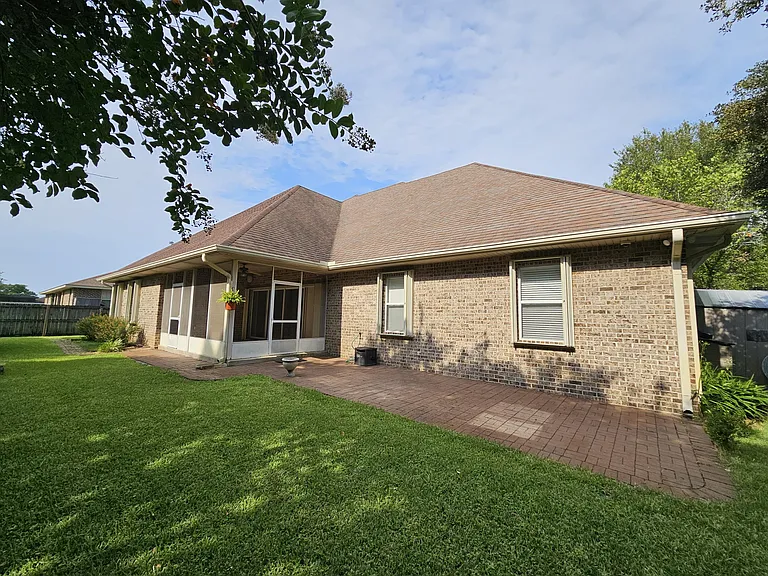 1866 Sunrise Dr — Photo 38