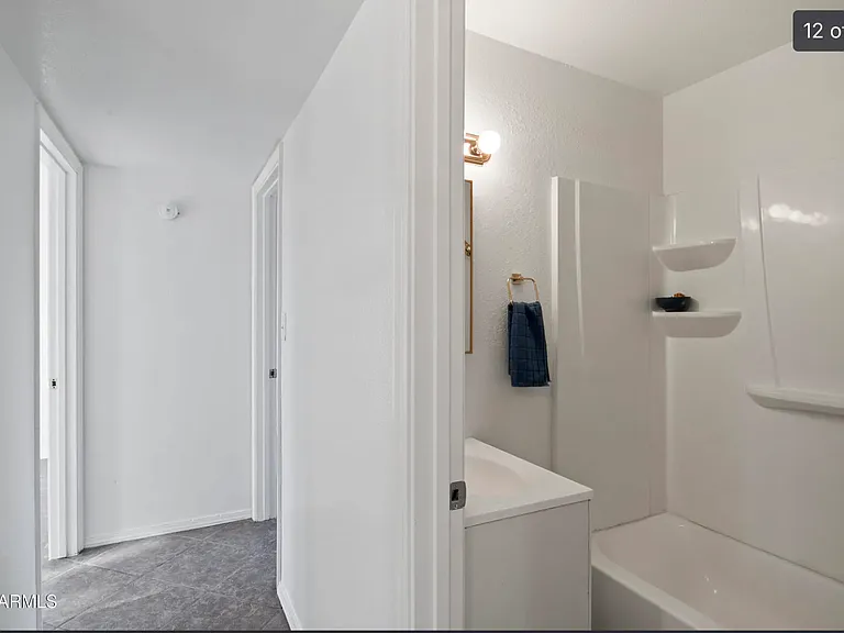 944 W Calle Tuberia — Photo 11