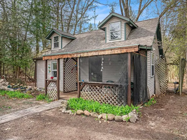 14153 Timm Rd, Constantine, MI 49042