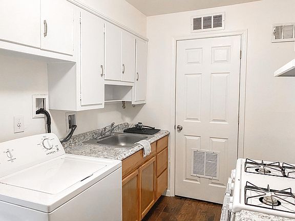 4th image of 5204 10th Pl S