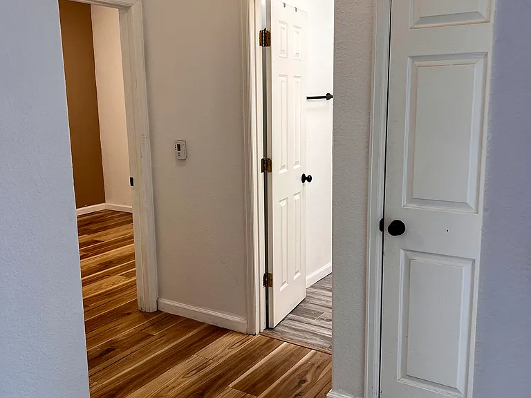 1860 Ash Dr SW — Photo 13