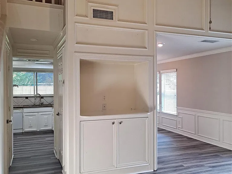 3206 River Valley Dr — Photo 2