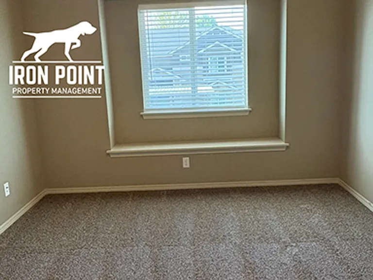16560 N Profit Cir — Photo 19
