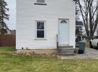 34 Robinson St, Fairfield, ME 04937