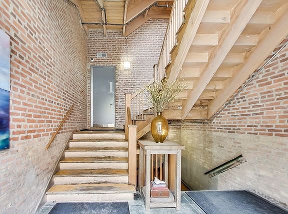 5th image of 2735 W Armitage Ave APT 205