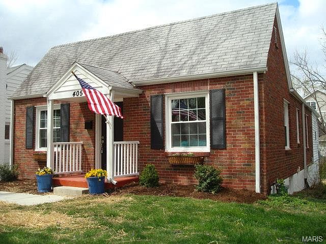 1st image of 405 Julian Pl