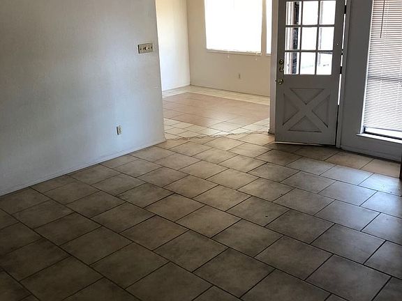 3rd image of 7050 Portugal Dr APT D