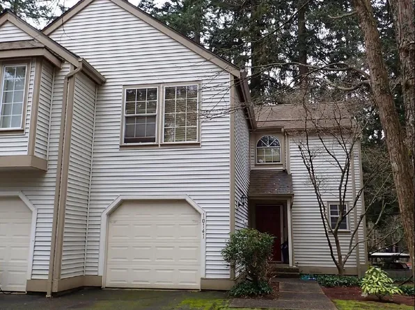 10141 NE 135th Lane #25, Kirkland, WA 98034
