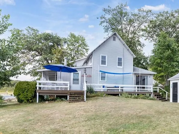 751 James C Rd, Vestaburg, MI 48891
