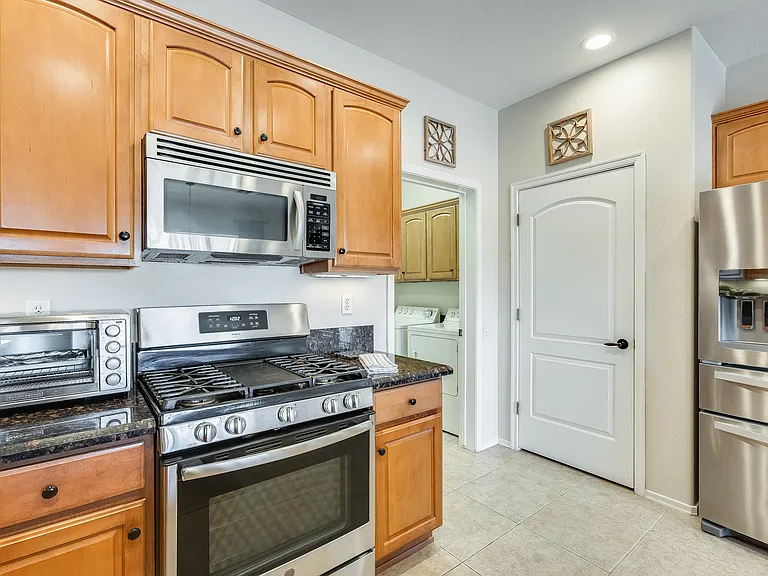 23207 N Hank Raymond Dr — Photo 10