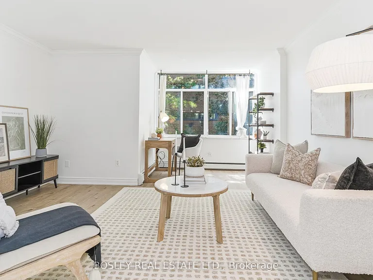 335 Lonsdale Rd #210 — Photo 2