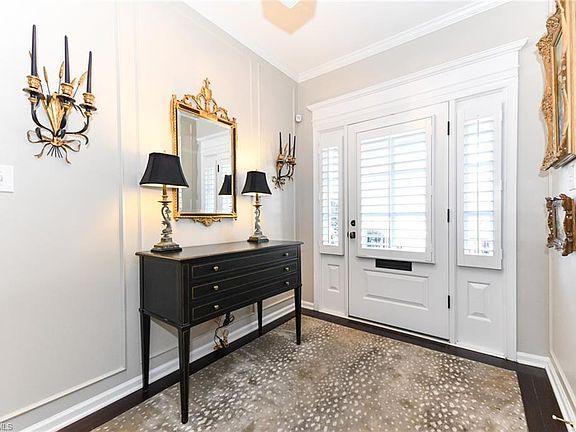 2nd image of 37D Fountain Manor Dr