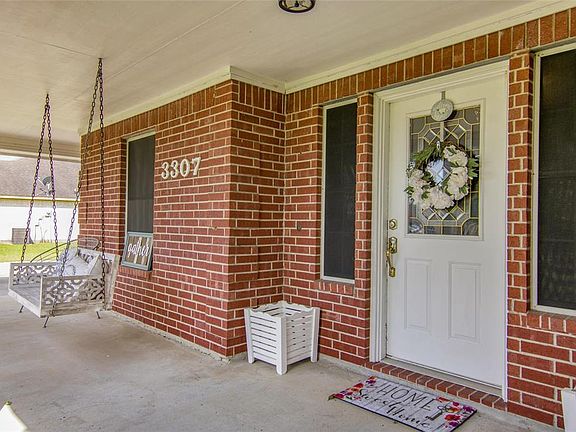 4th image of 3307 Ronnie Dr