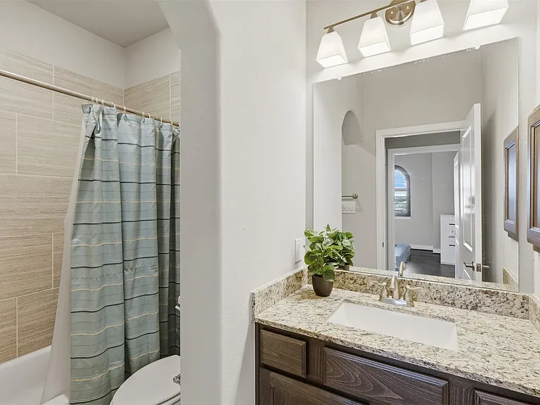 11218 Oudney Ct — Photo 39