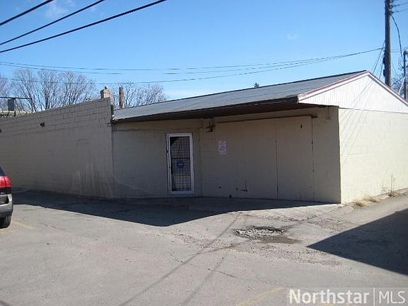 5th image of 1837 E Lake St