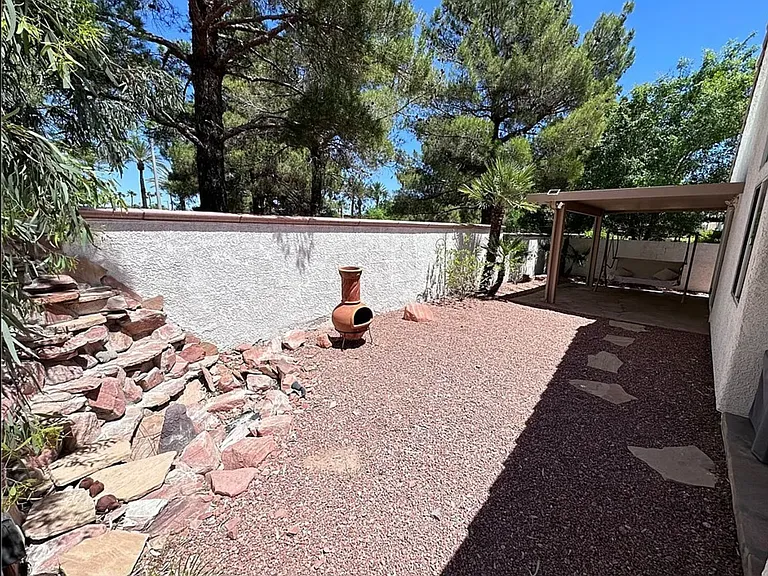 1810 Stablegate Ave — Photo 13