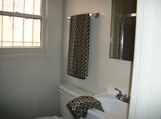 214 1/4 S Santa Fe Ave, Compton, CA 90221