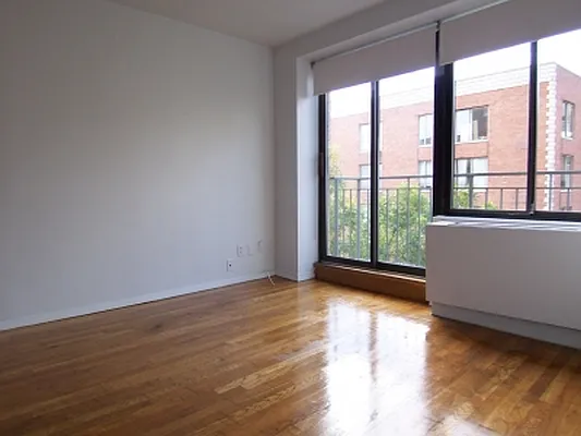Rented by Citi Habitats | media 8