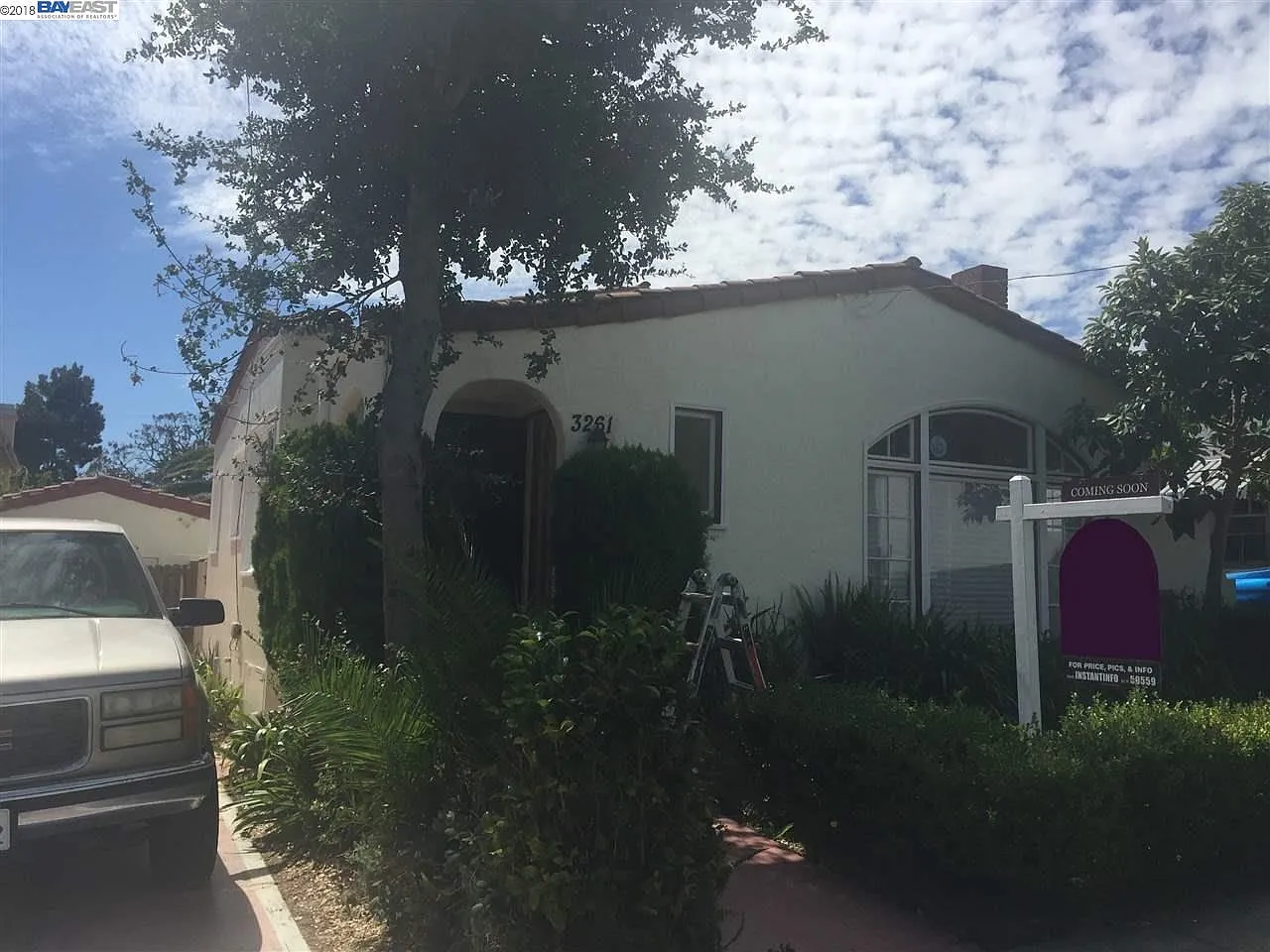 3261 Bona St photo 1