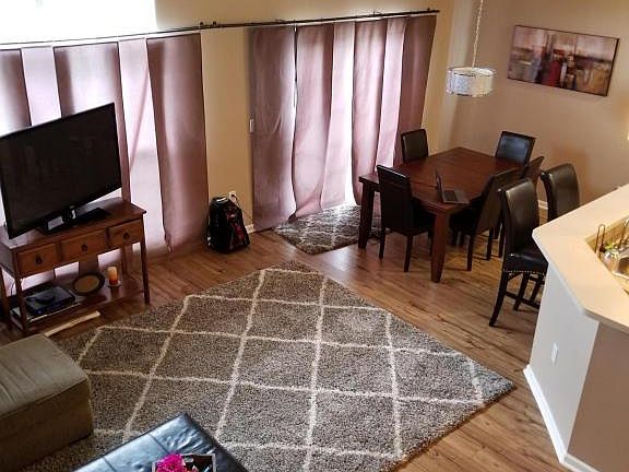 5th image of 841 Mystic Pointe Dr