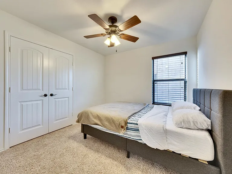 316 Gold Star Dr — Photo 7