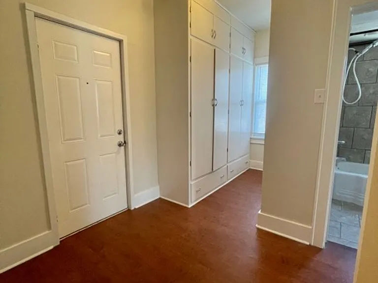 303 S Taylor St — Photo 11
