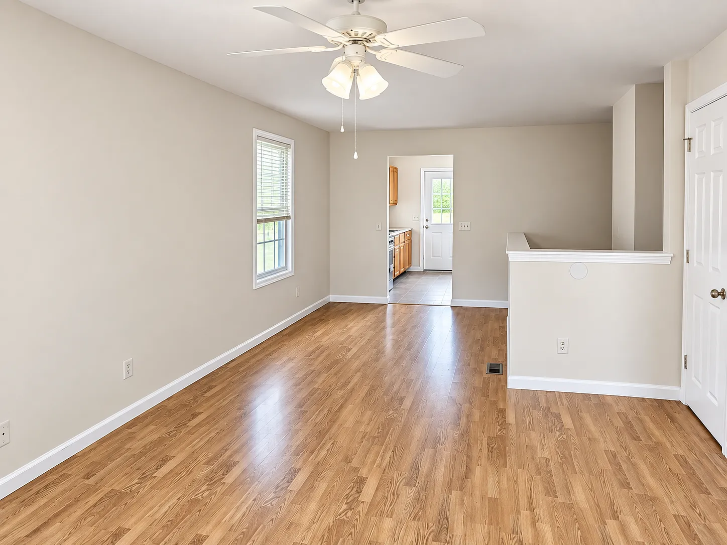 1512 Montgomery Street - House — Photo 3