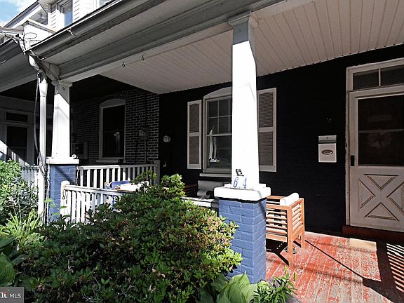 3rd image of 64 Diamond St