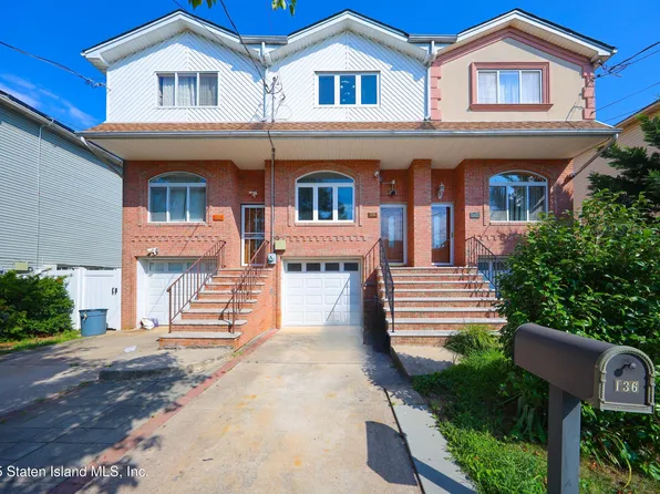 136 Moreland St, Staten Island, NY 10306