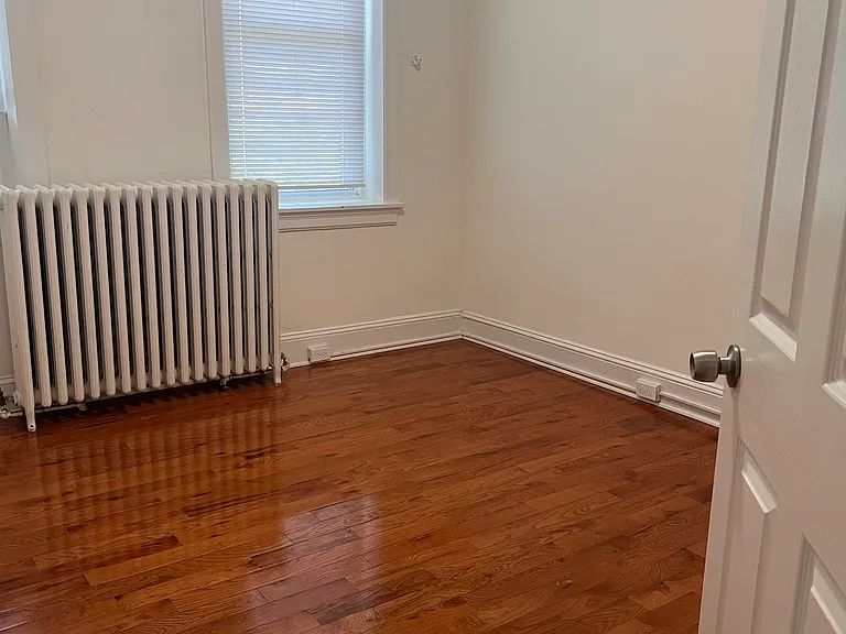 205 S 42nd St #C1 — Photo 7