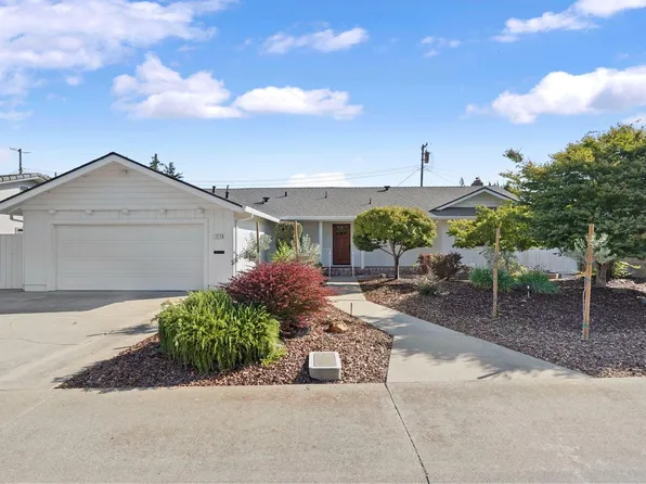 1145 Junewood Dr, Lodi, CA 95242