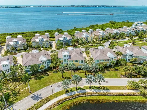 363 COMPASS POINT DRIVE #202, BRADENTON, FL 34209
