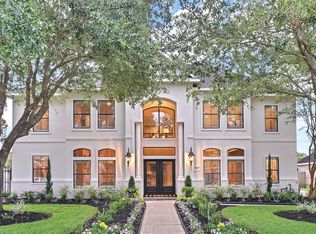 2307 Champion Dr, Pearland, TX 77581