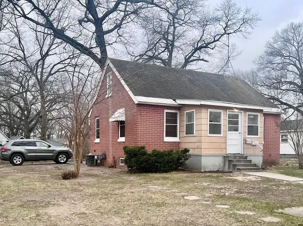 225 E Lincoln Ave, Muskegon Heights, MI 49444
