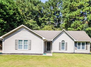 35 Riverside Ct, Hampton, GA 30228