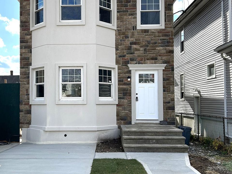 142 Dixon Ave, Staten Island, NY 10303 Zillow