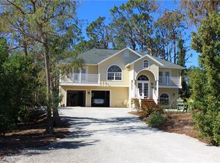 3231 68th St SW, Naples, FL 34105