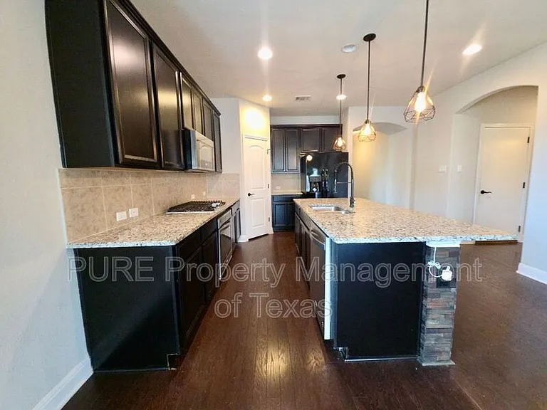 205 Methodius Dr — Photo 10