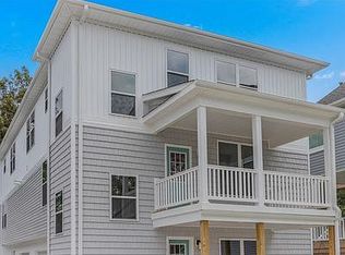 9560 10th Bay St, Norfolk, VA 23518