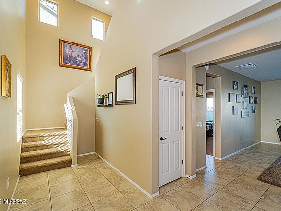 5th image of 540 N Pecan Holiday Ln
