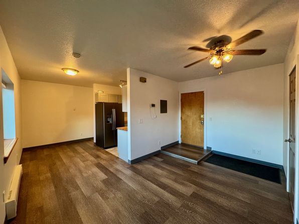 911 3rd St #2TREADWELL