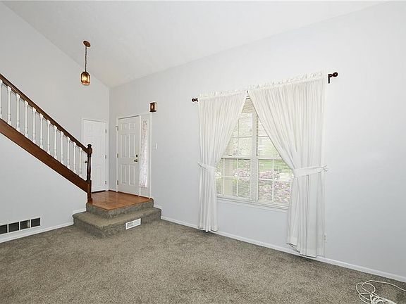 3rd image of 3017 Arrow Wood Ln