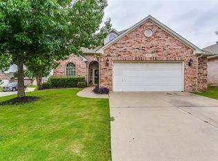 4801 Jodi Dr, Fort Worth, TX 76244