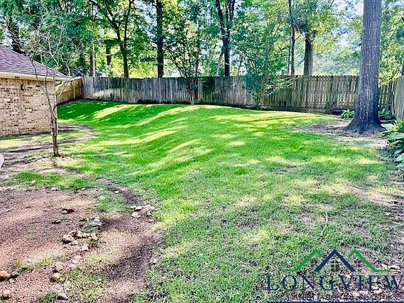4th image of 2504 Northview Dr