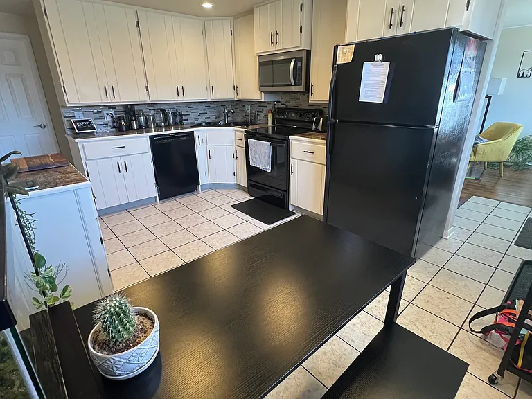 5315 Jellison St — Photo 10
