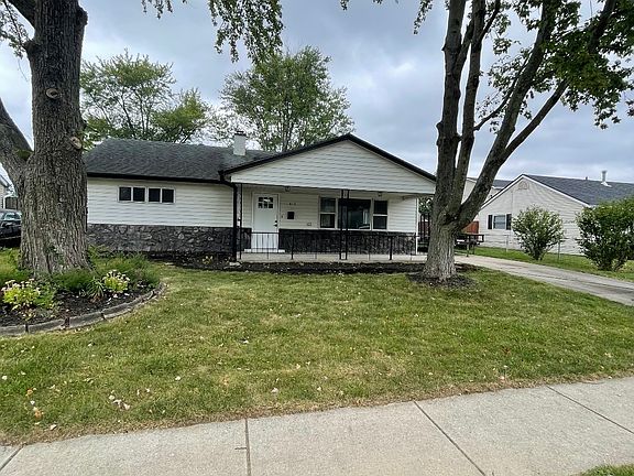 3rd image of 610 Carol Dr