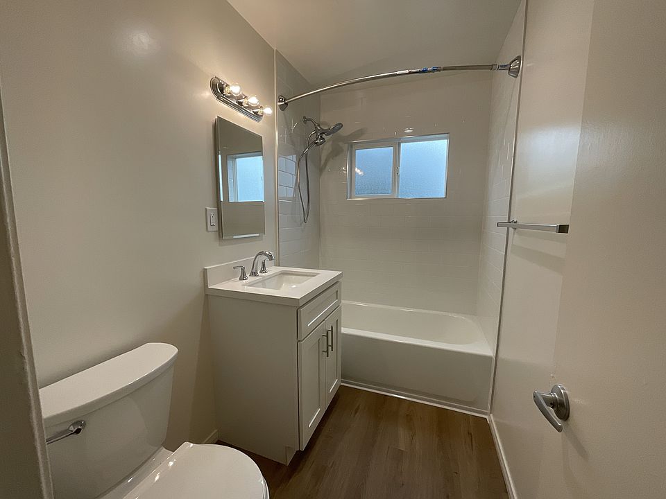 Bathroom with tub.