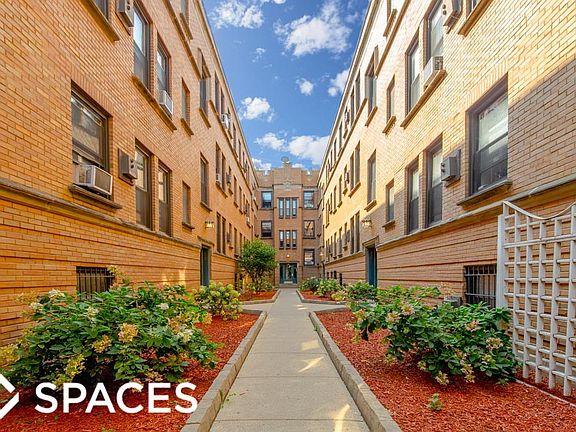 4th image of 815 W Cornelia Ave #317SRE